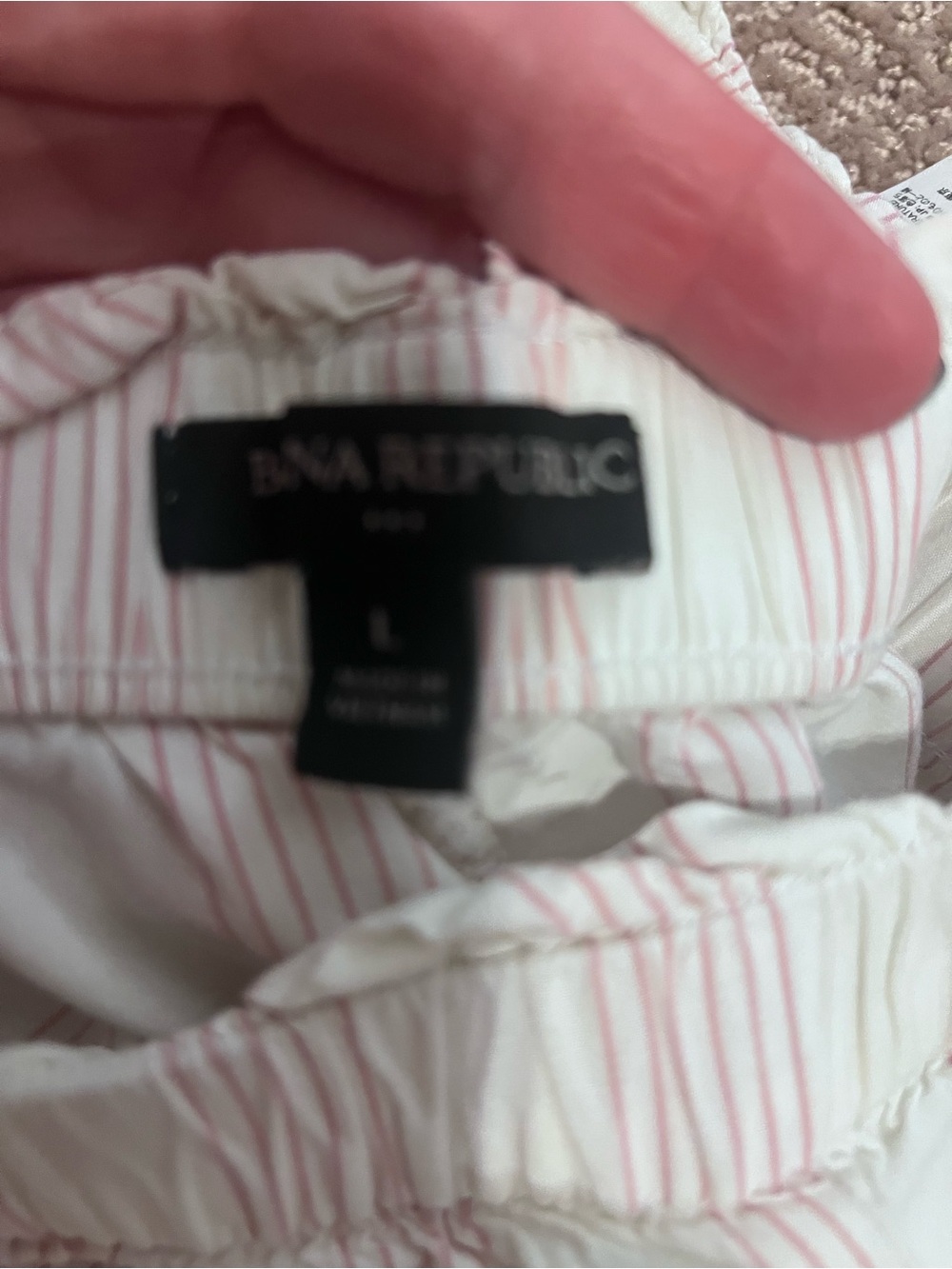 Banana Republic Pink and off white Striped cropped pj pants large - Picture 2 of 7